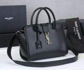 Picture of Saint Laurent Handbags _SKUfw167178705fw